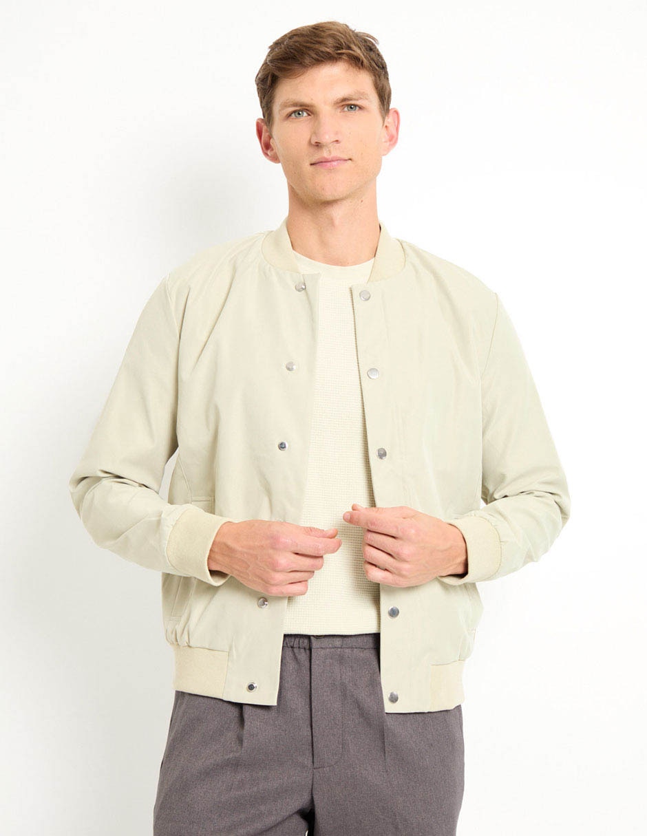 Chamarra bomber con bolsillos para hombre Chamarra bomber con bolsillos para hombre