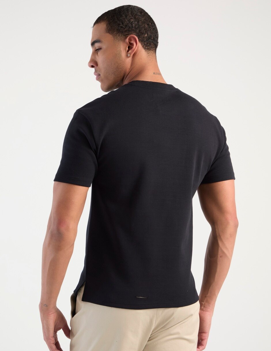 Playera cuello redondo para hombre 2