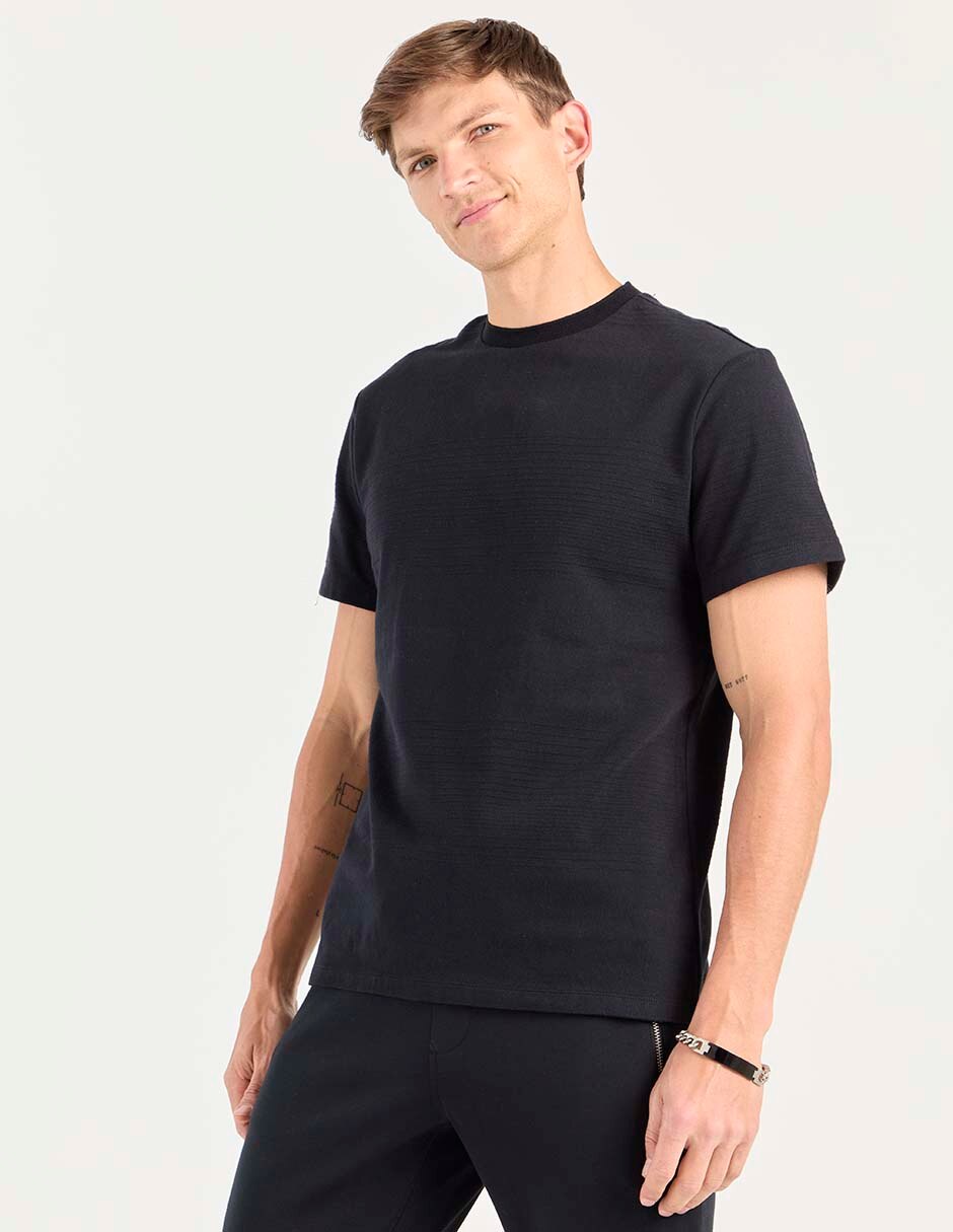 Playera cuello redondo para hombre 1