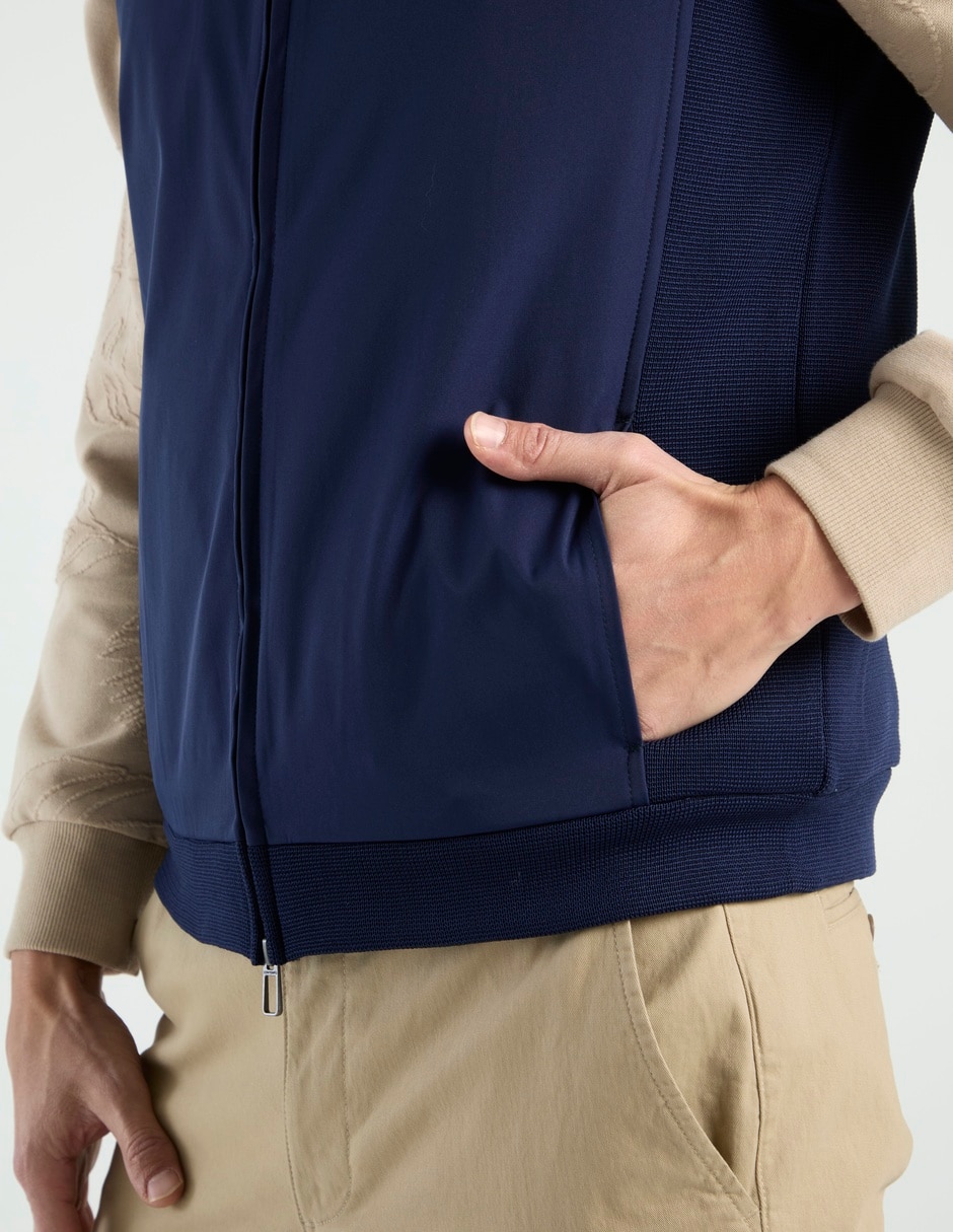 Chaleco con bolsillos para hombre 5