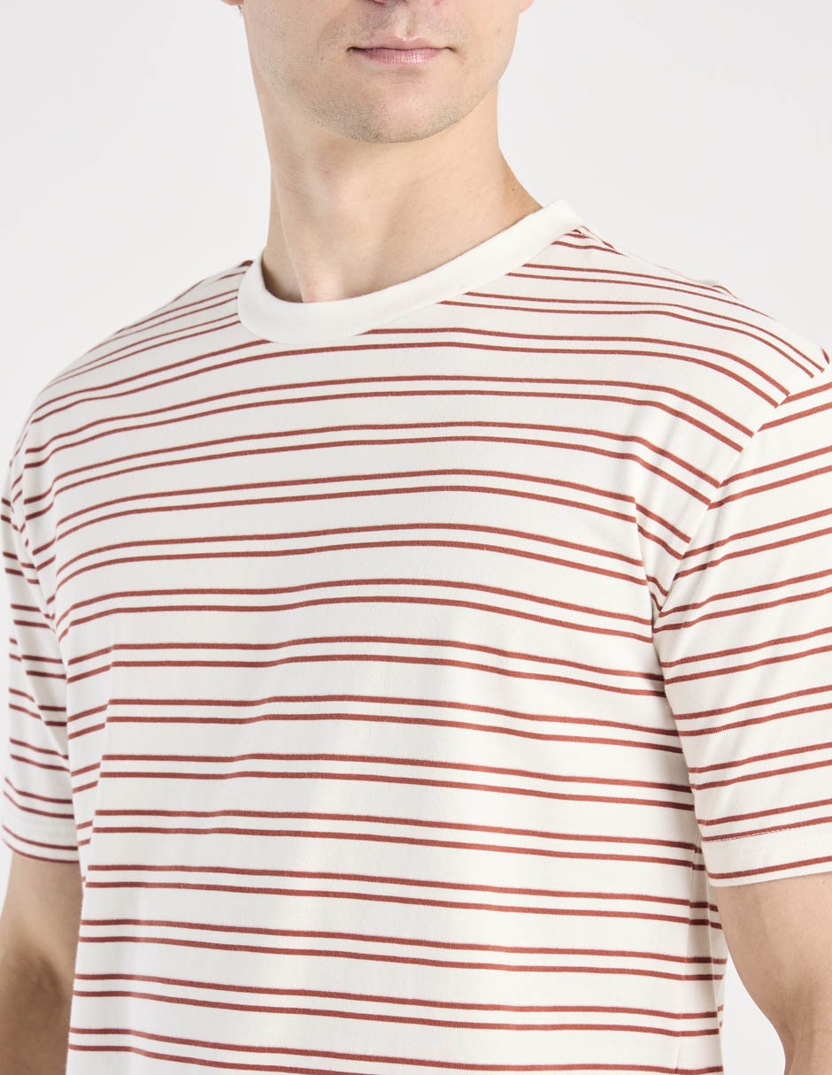 Playera cuello redondo para hombre 4