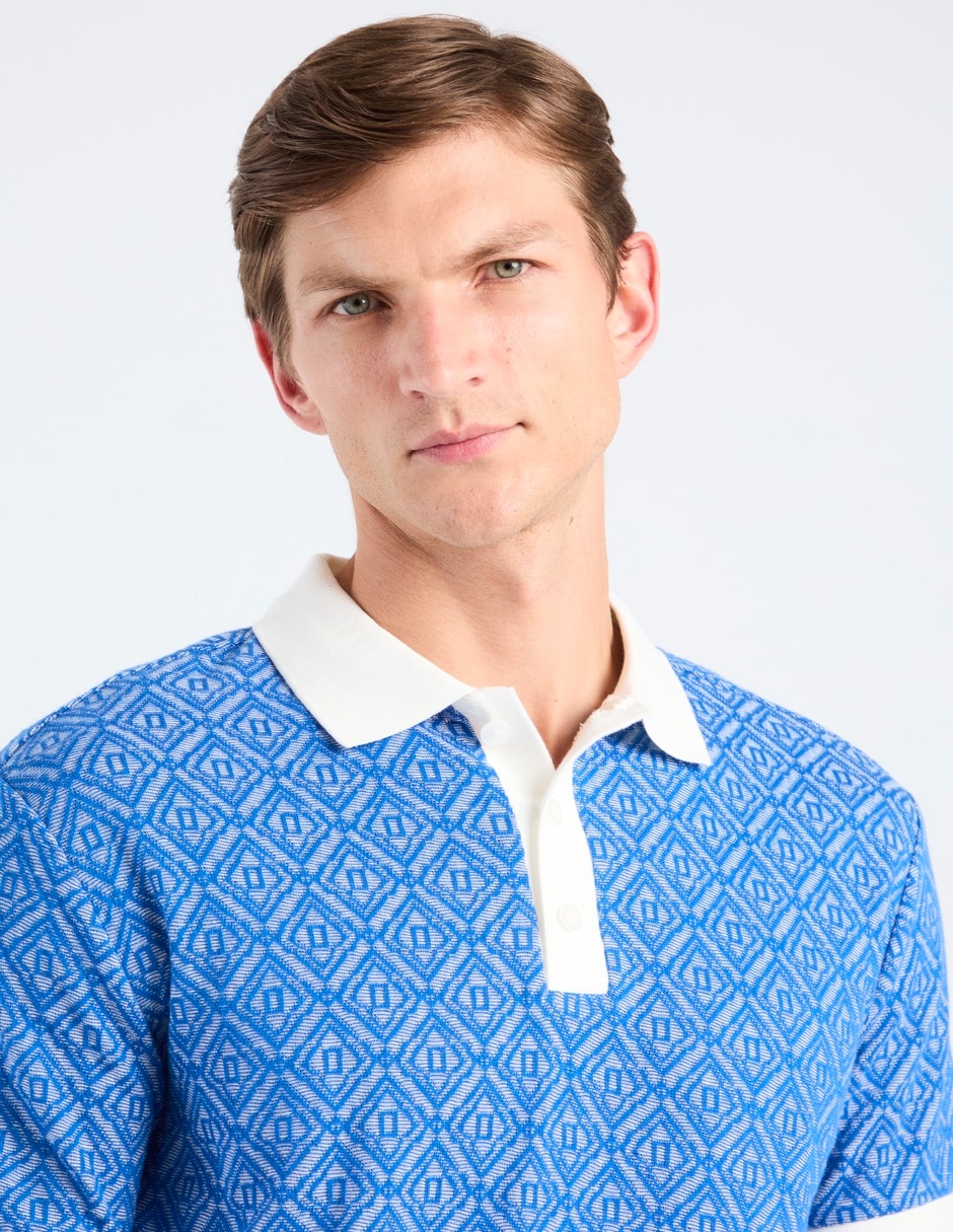 Playera tipo polo Contempo estampado para hombre