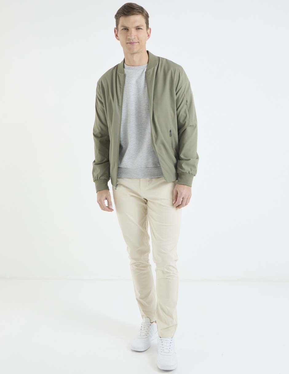 Chamarra bomber con bolsillos para hombre 3