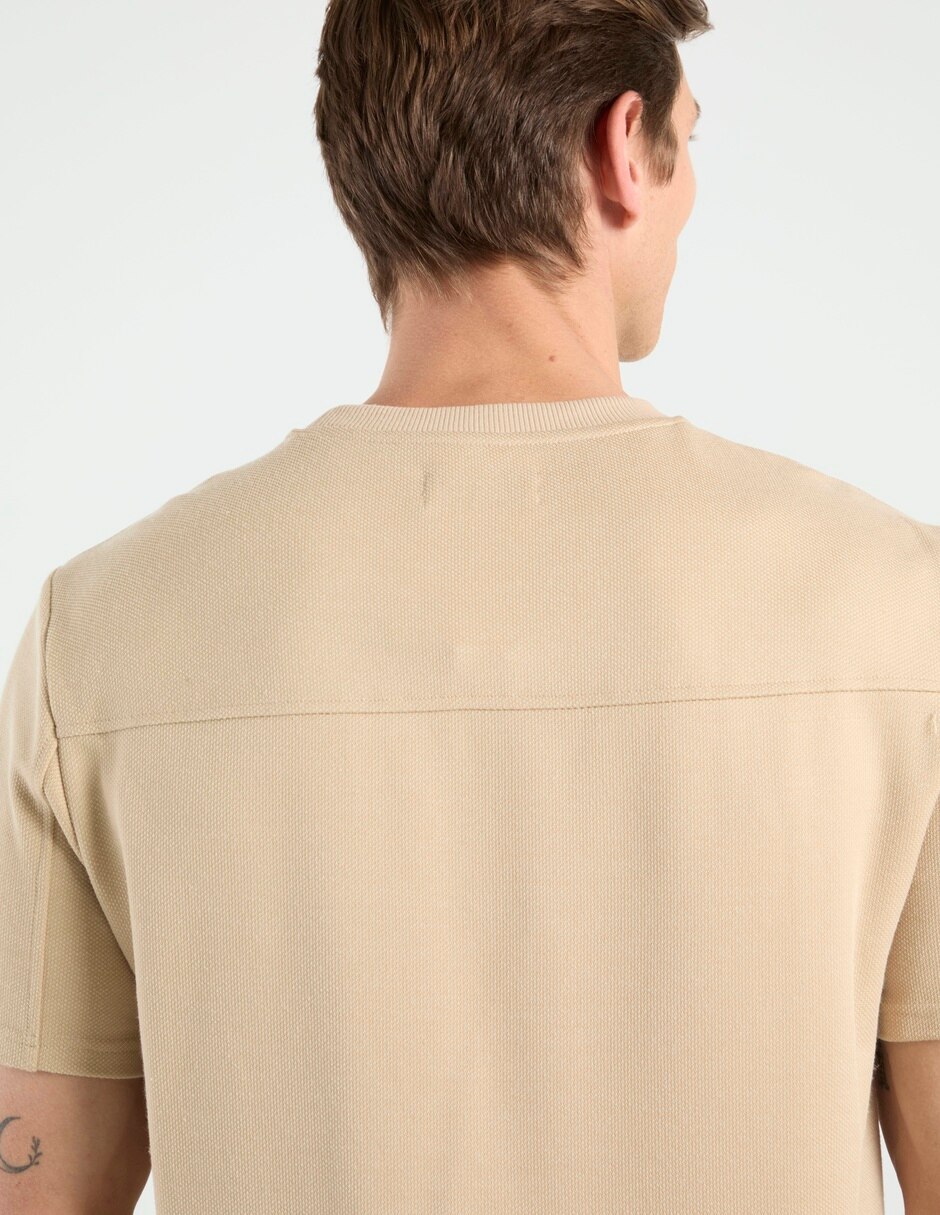 Playera cuello redondo para hombre 5