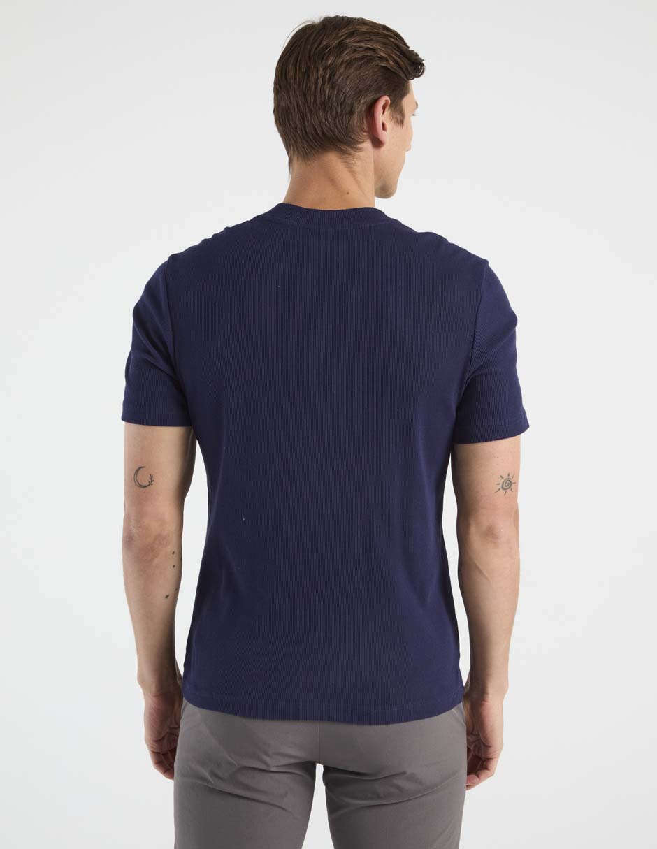 Playera cuello henley para hombre 2