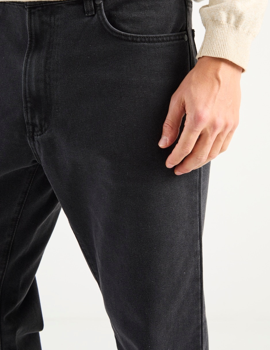 Jeans straight para hombre 2