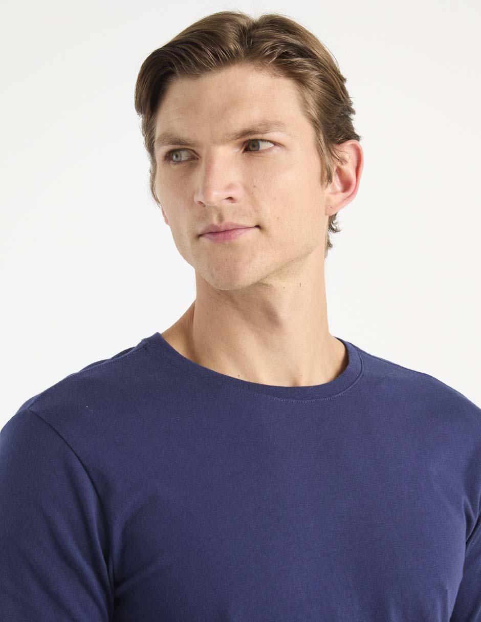 Playera Contempo cuello redondo para hombre