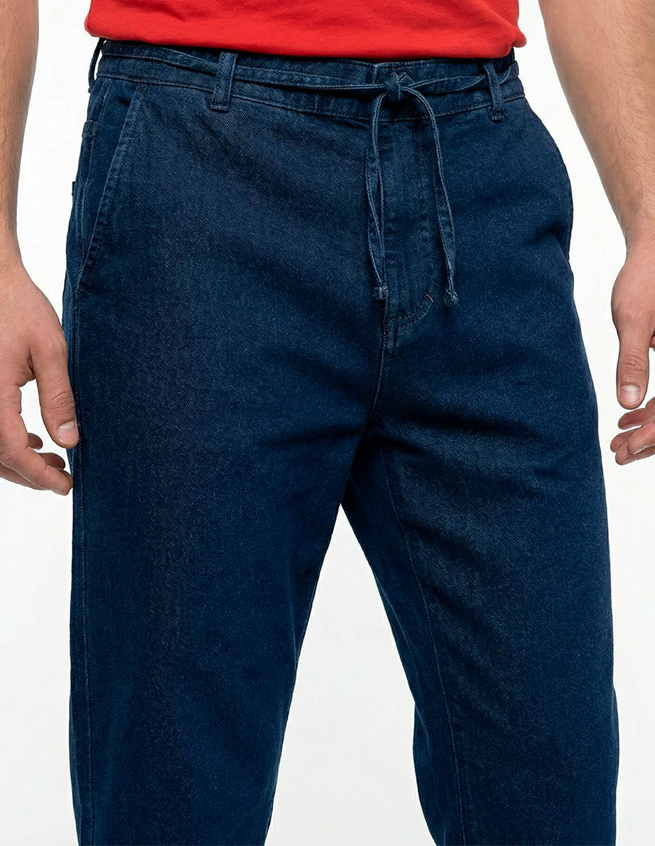 Jeans straight lavado obscuro para hombre 4