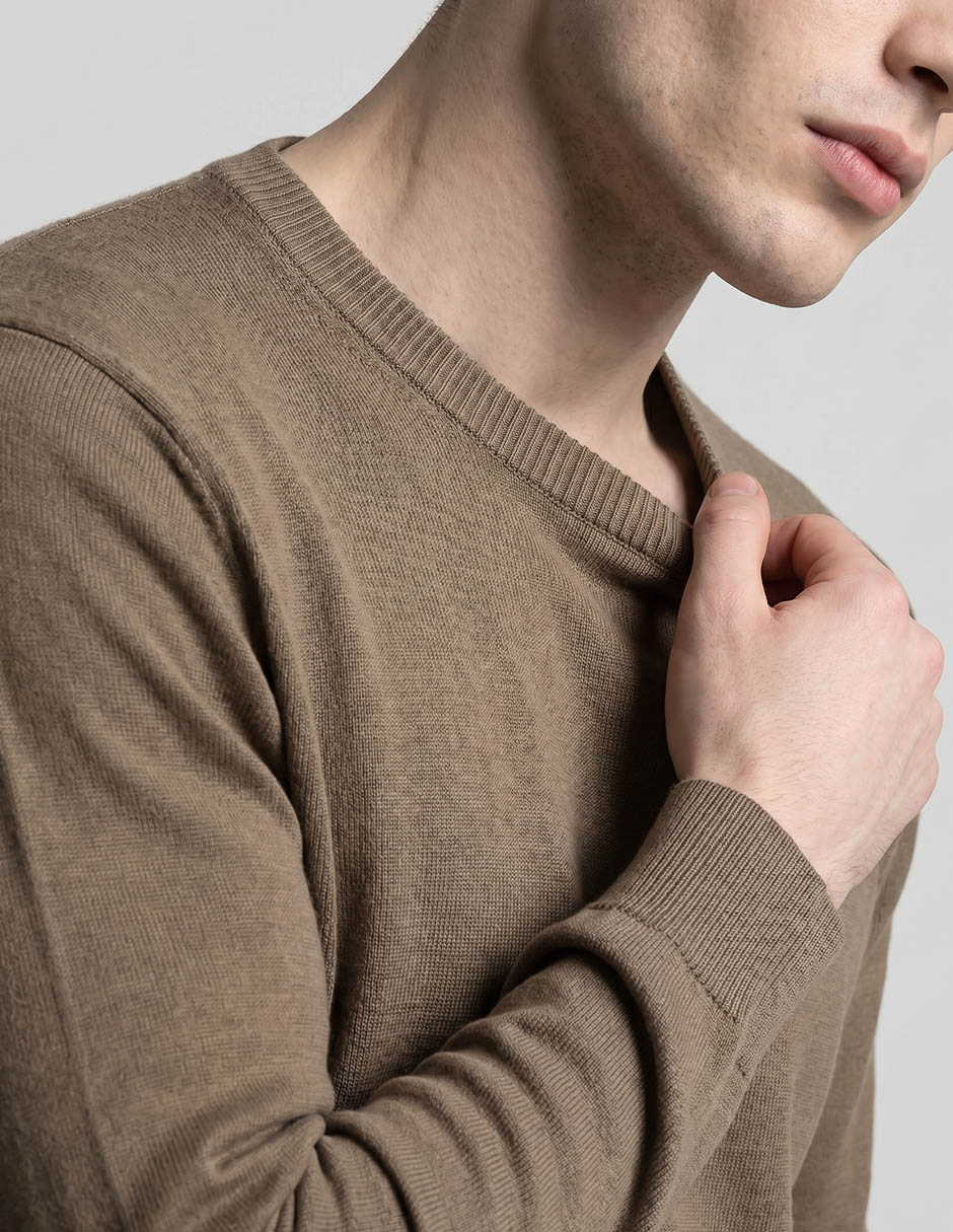 Suéter contempo cuello redondo para hombre