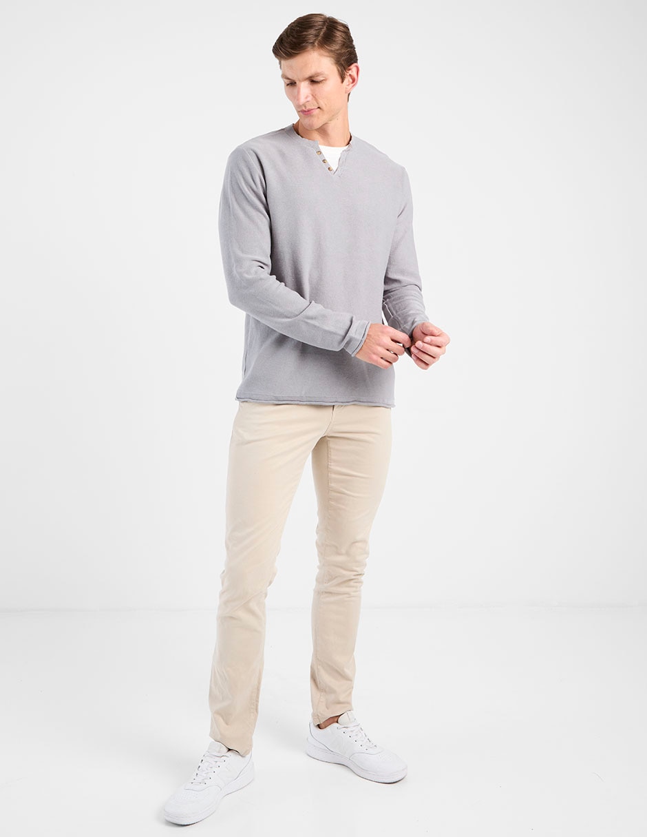 Playera cuello henley para hombre