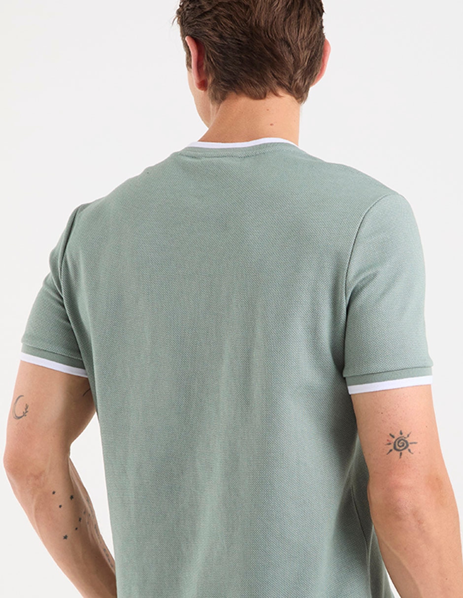 Playera cuello con botón para hombre 5