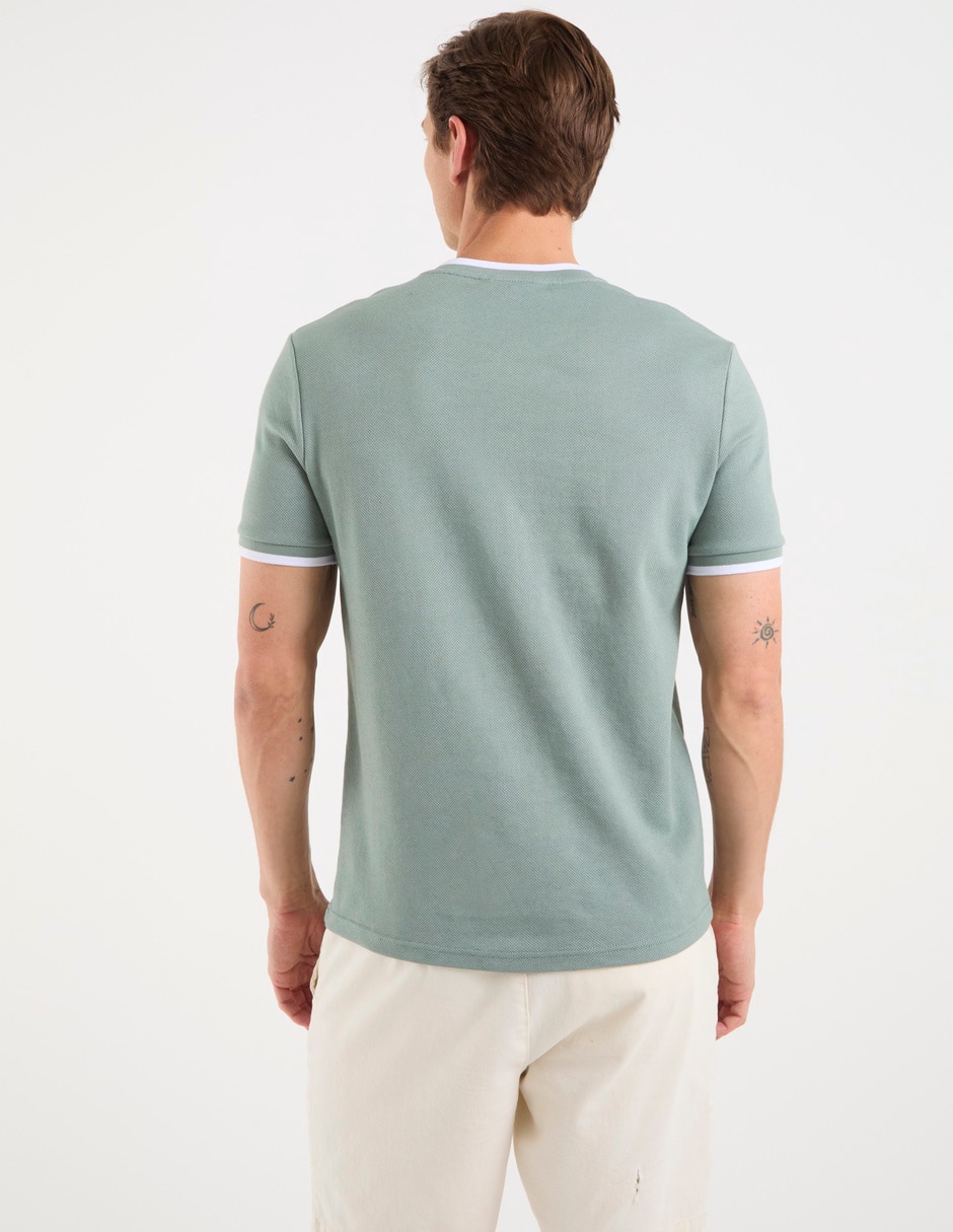 Playera cuello con botón para hombre 6