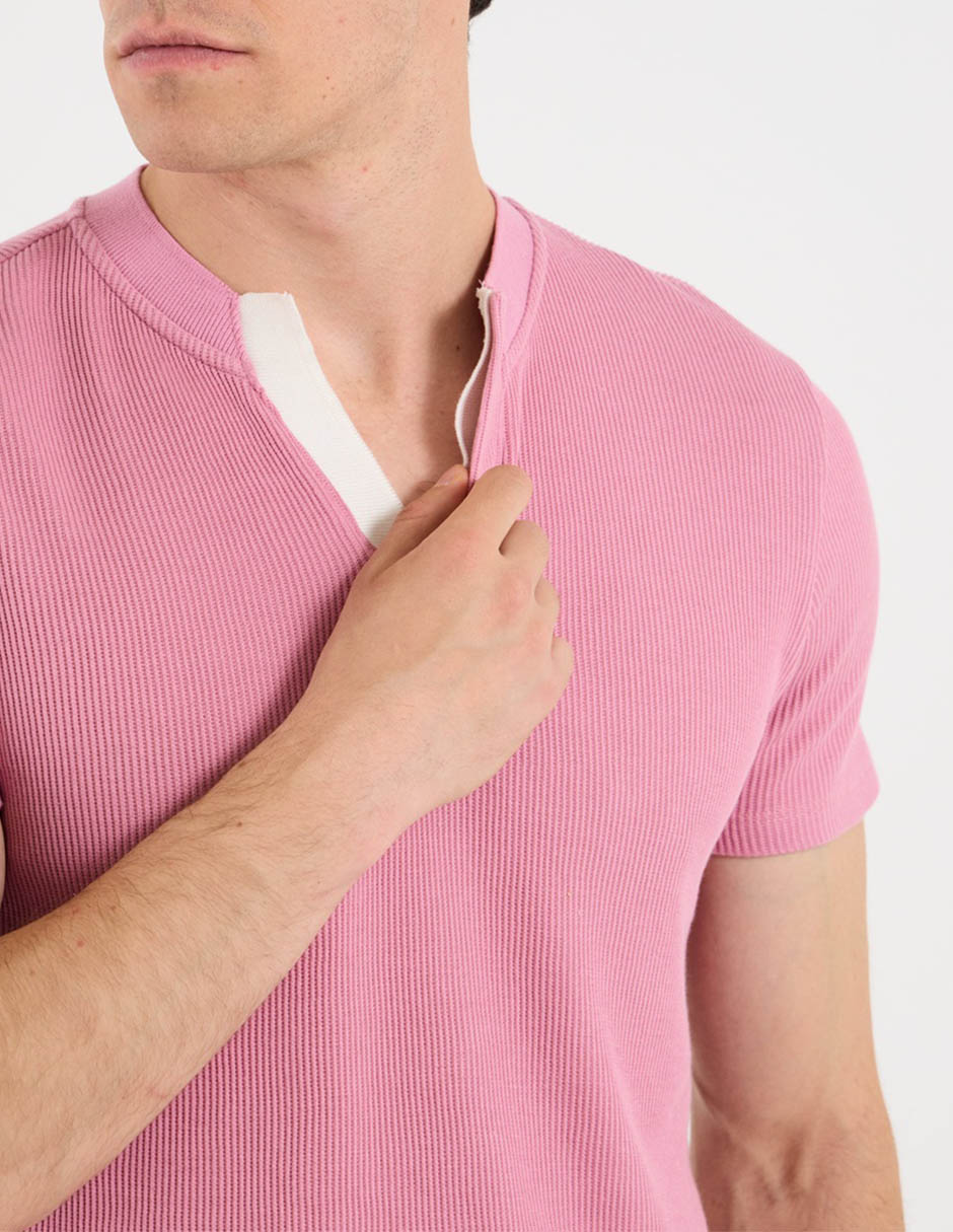 Playera cuello V para hombre 2