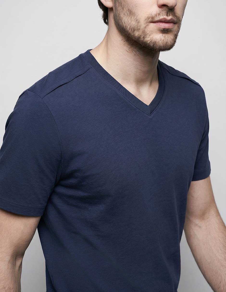 Playera cuello V manga corta para hombre 3